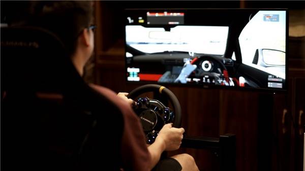 九游娱乐4000拿下12Nm专业直驱赛车模拟器史上最强游戏方向盘CAMMUSC12